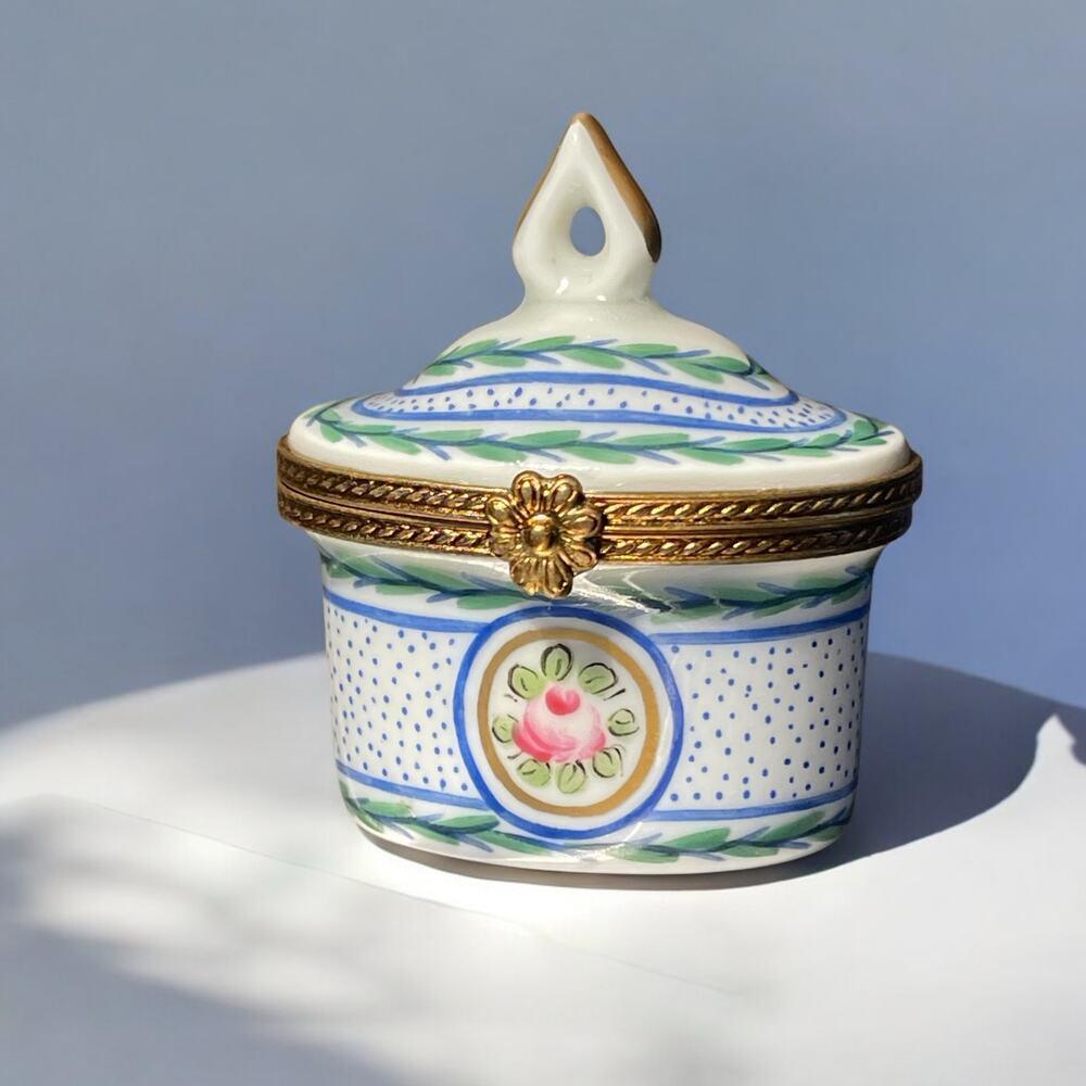 Authentic Limoges Crown Top Dots and Roses Trinket Box, Engagement Ring Box